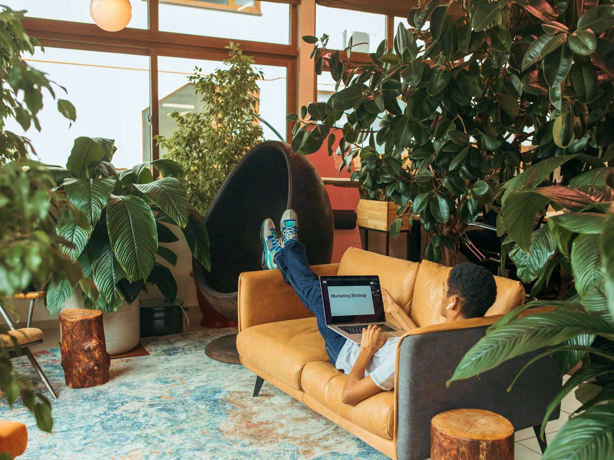 PoC/MVP를 신속하고 안정적으로 구현하여 시장에 진입합니다.